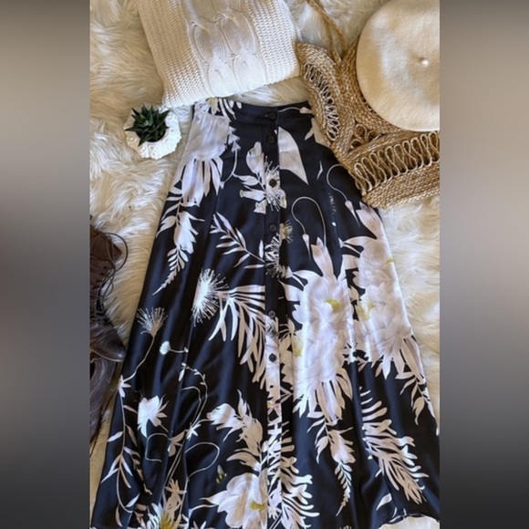 Ana glover H&M collab skirt - Picture 6 of 6